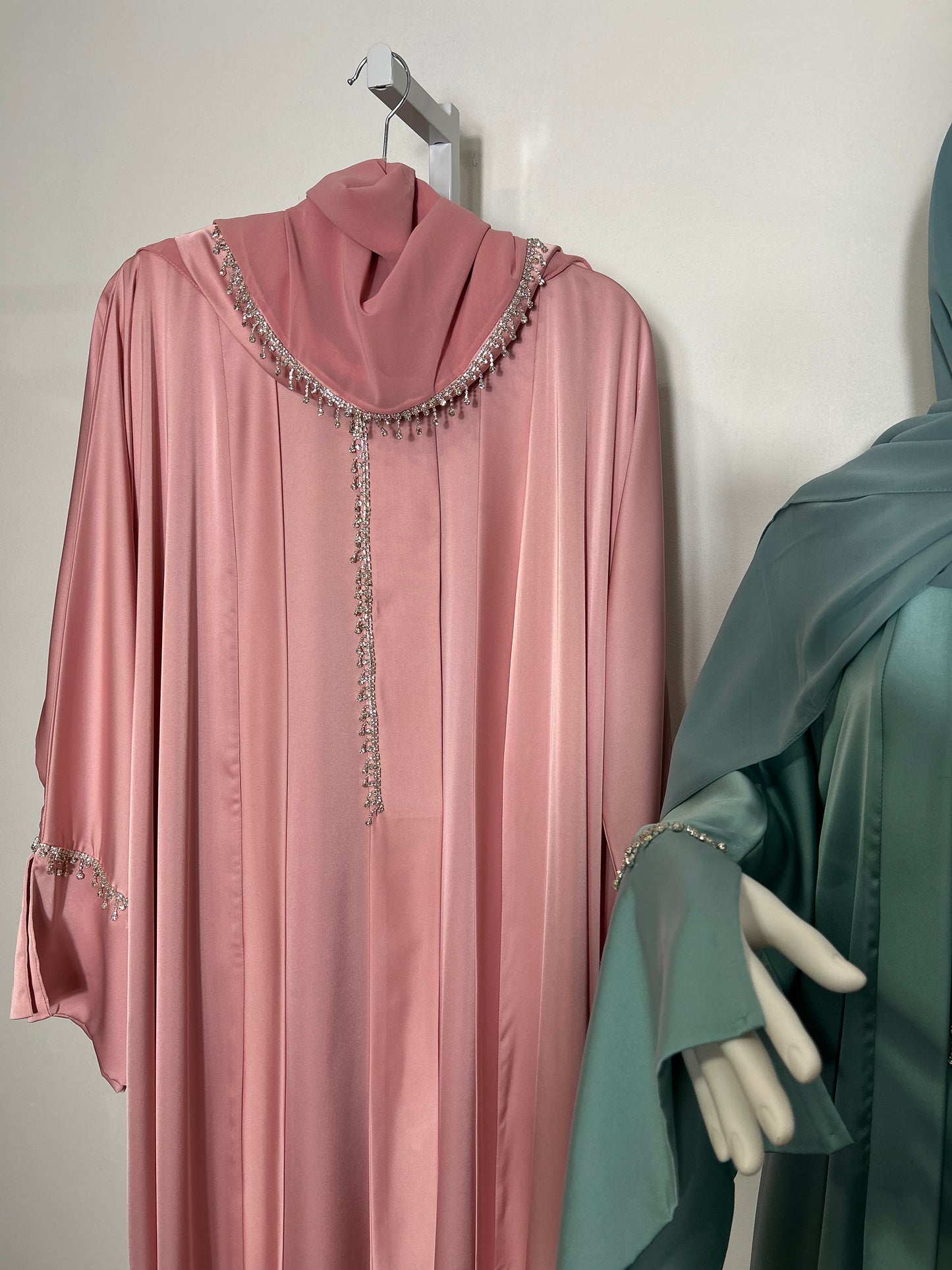 Silky Satin Abaya Set | 4-Piece Dubai Style with Inner Dress, Belt, Scarf & Stone Details | Custom Made Abaya for Weddings and  Eid