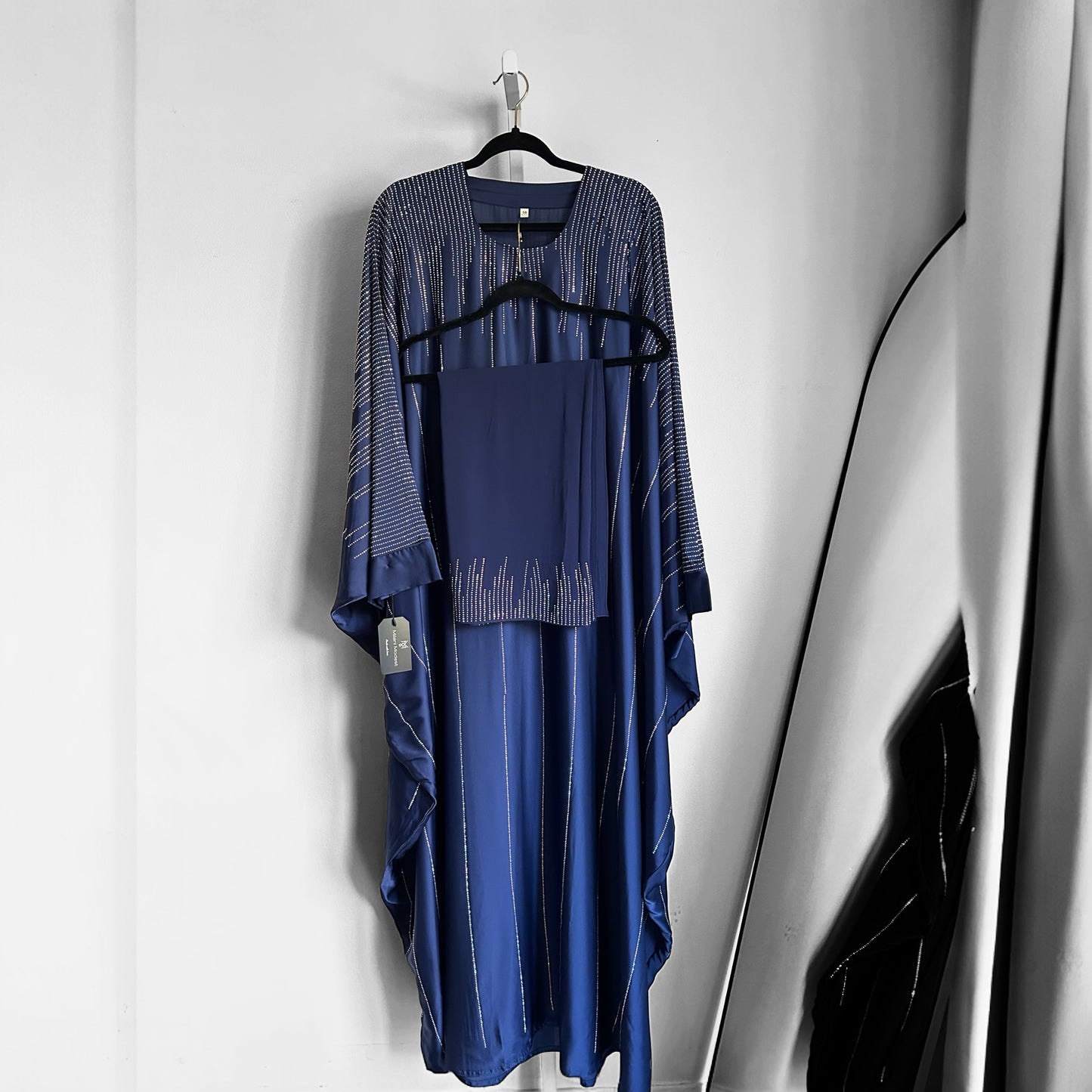 A gorgeous royal blue Khaleeji butterfly abaya
